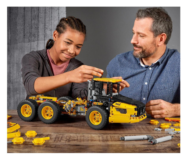 LEGO Technic 42114 Wozidło przegubowe Volvo 6x6 - 579094 - zdjęcie 2